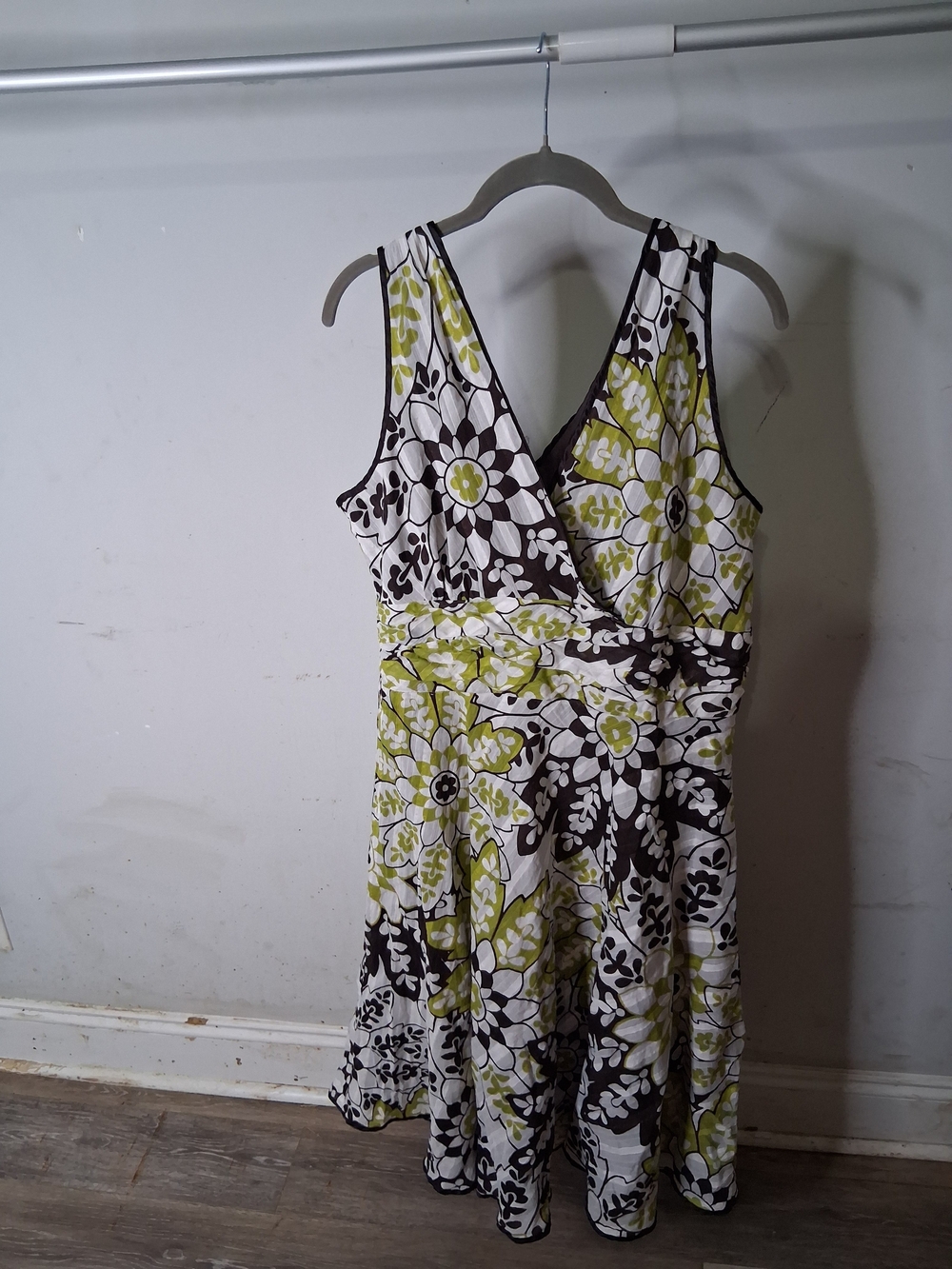 Dress Barn White, Lime & Brown Floral V-Neck Sleeveless Dress